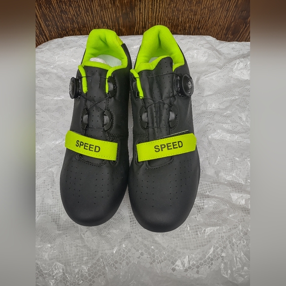 Speed Microtex Cycling Bicycle Shoes Black Neon Green Men's 44 (10.5-11) US - Picture 2 of 7